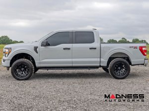 Ford F-150 Side Steps - OV2 Running Boards - Rough Country - Crew Cab Ford F-150 Side Steps - OV2 Running Boards - Rough Country - Crew Cab